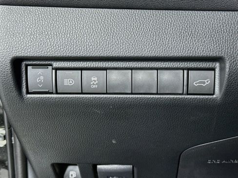 Certified 2024 Toyota Venza Nightshade AWD/4WD image 10