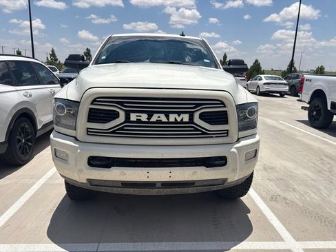 Used 2018 RAM 2500 Laramie w/ Sport Appearance Group AWD/4WD image 2