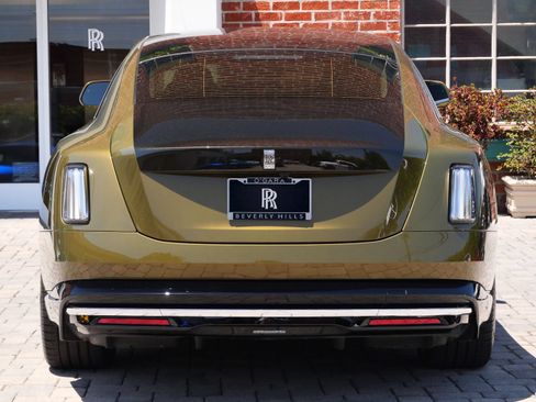 Certified 2024 Rolls-Royce Spectre w/ Spectre Launch Package AWD/4WD image 22