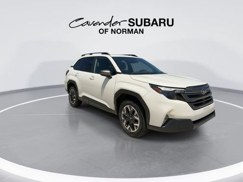 Used 2026 Subaru Forester Premium AWD/4WD image 3