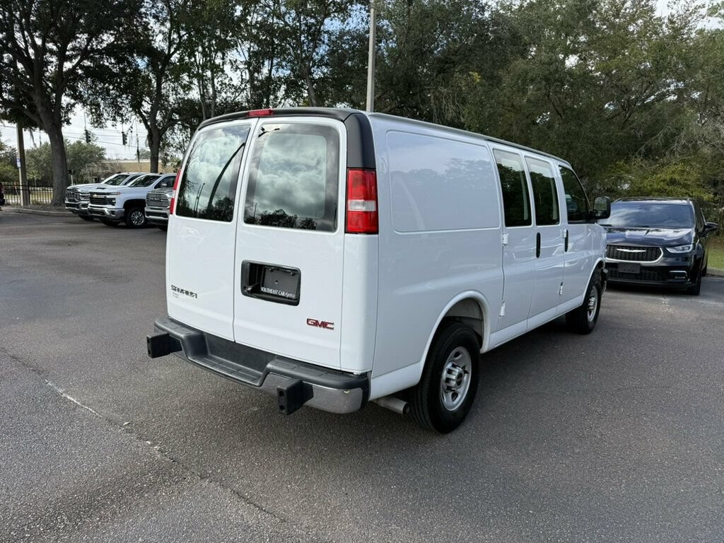 Used 2025 GMC Savana 2500 w/ Driver Convenience Package RWD image 10