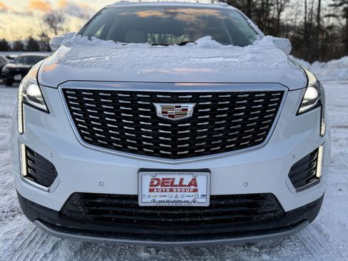 Used 2020 Cadillac XT5 Premium Luxury image 2