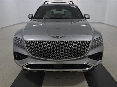 Used 2025 Genesis GV80 3.5T Prestige AWD/4WD image 2