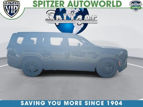 Used 2026 Jeep Grand Wagoneer Limited AWD/4WD image 10