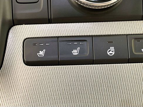 Used 2021 Hyundai Palisade Limited AWD/4WD image 16