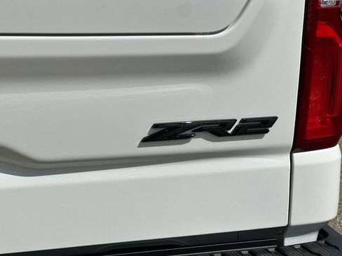 New 2026 Chevrolet Silverado 1500 ZR2 w/ Dark Appearance Package AWD/4WD image 26