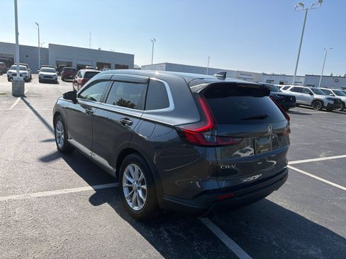 Used 2024 Honda CR-V EX image 4
