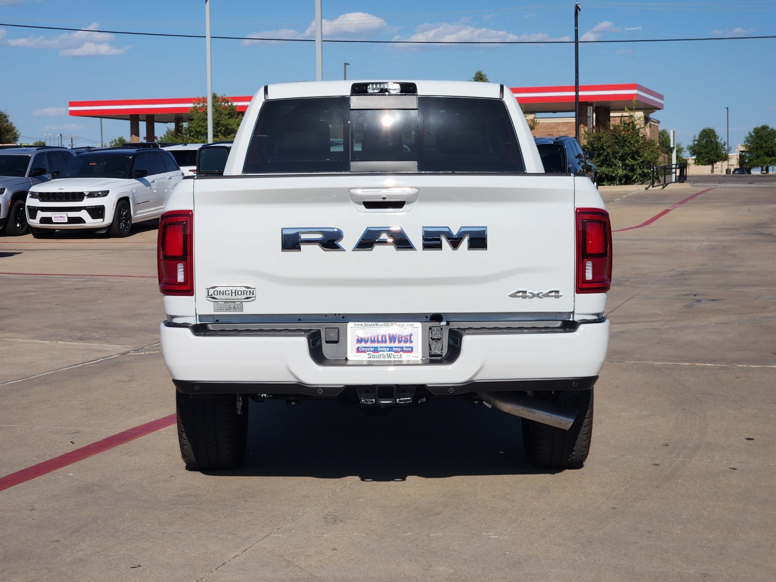 New 2027 RAM 2500 Limited AWD/4WD image 8