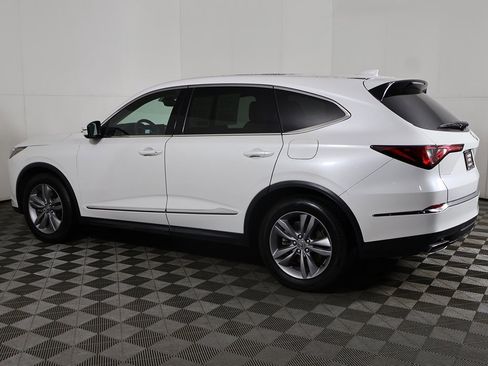 Used 2023 Acura MDX SH-AWD image 14