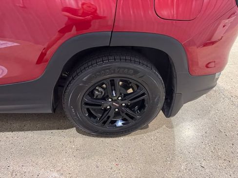 Used 2022 GMC Terrain AT4 w/ Infotainment Package II AWD/4WD image 32