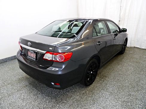 Used 2013 Toyota Corolla LE FWD image 6