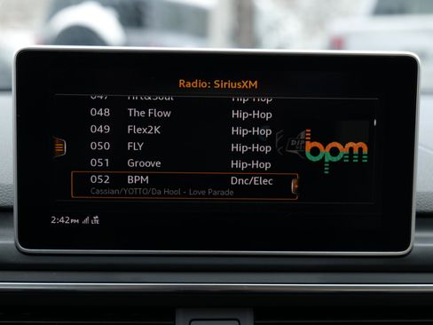 Used 2019 Audi A4 2.0T Premium Plus w/ Premium Plus Package image 30