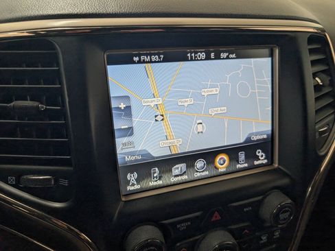 Used 2014 Jeep Grand Cherokee Summit AWD/4WD image 11