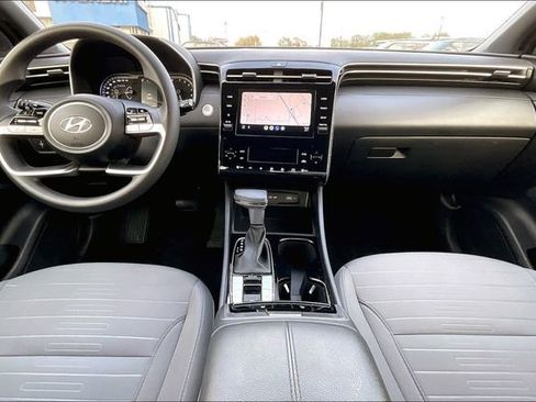 Certified 2024 Hyundai Santa Cruz SEL image 15