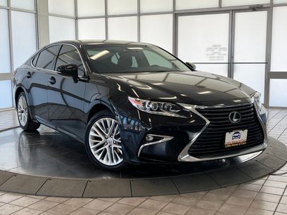 Used 2016 Lexus ES 350 w/ Luxury Package w/Wood Trim