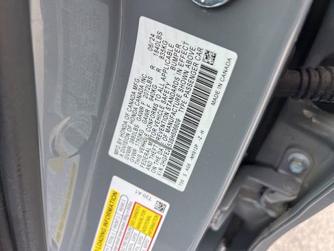 Used 2025 Honda Civic Sport image 31