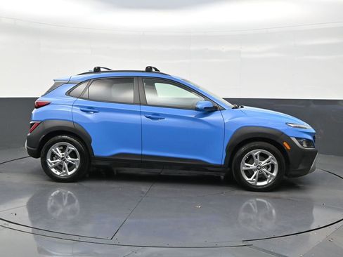Used 2022 Hyundai Kona SEL image 6