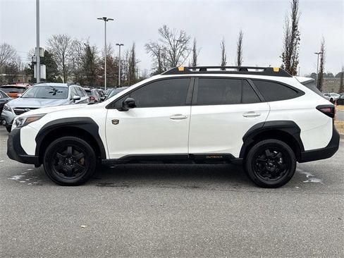 Used 2023 Subaru Outback Wilderness image 11