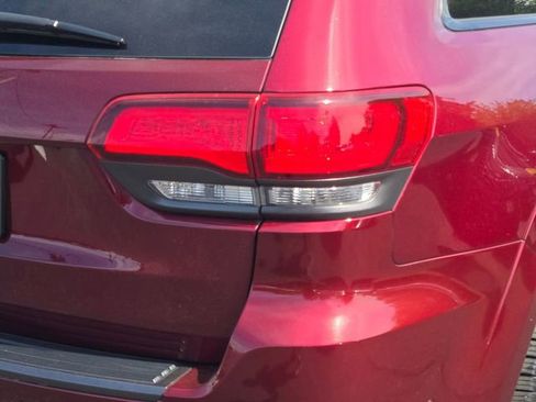 Used 2020 Jeep Grand Cherokee High Altitude AWD/4WD image 11