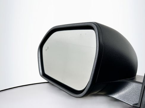 Used 2024 Ford Explorer XLT w/ Equipment Group 202A image 16