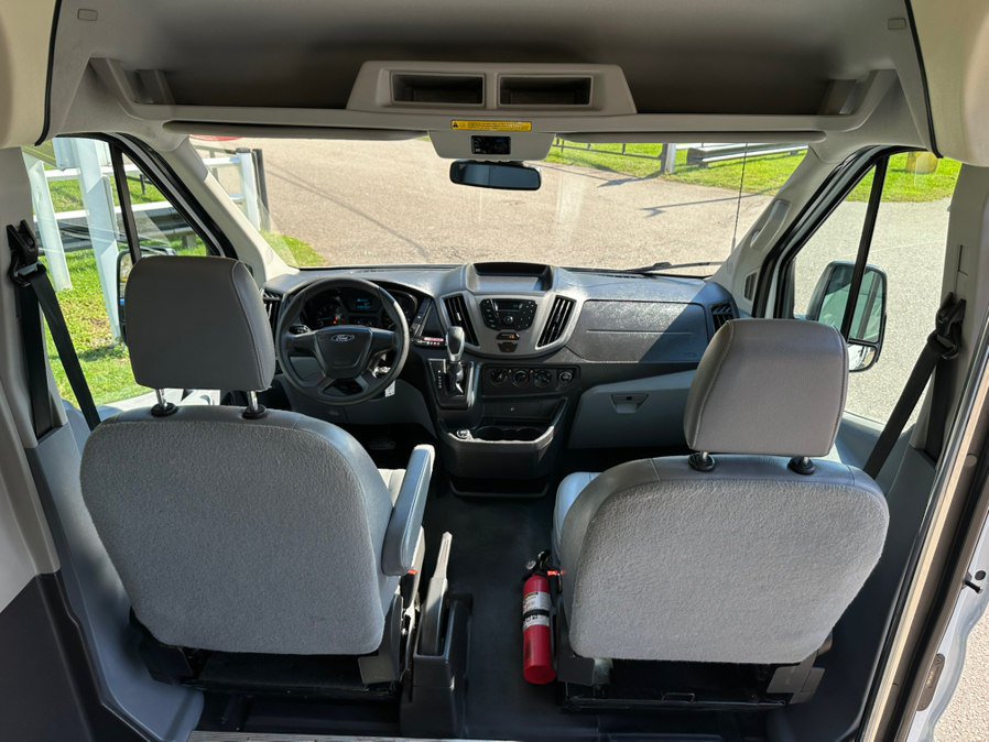 Used 2018 Ford Transit 150 148 Medium Roof RWD image 13