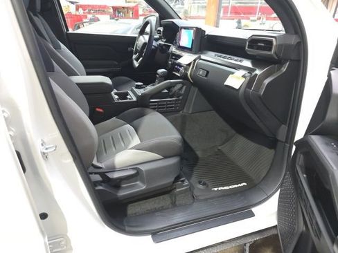 New 2026 Toyota Tacoma TRD Off-Road image 10