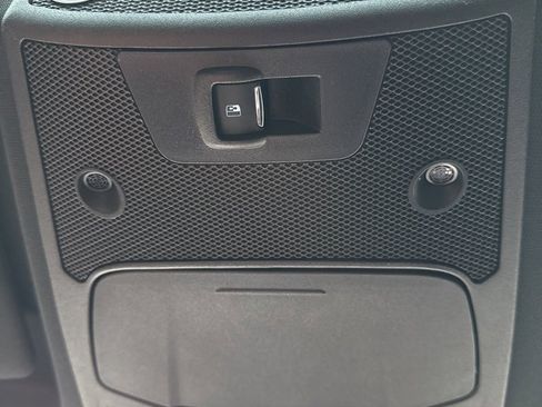 Used 2016 Ford F150 Platinum w/ Equipment Group 701A Luxury image 29