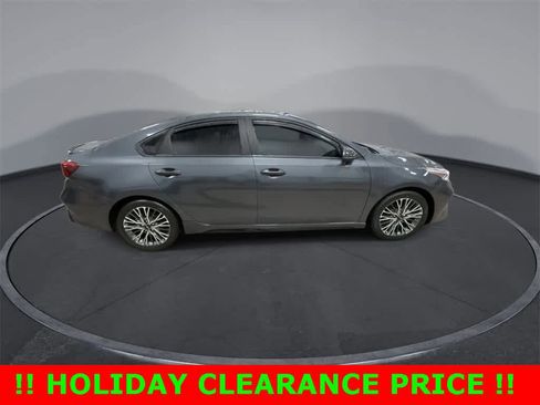 Used 2023 Kia Forte GT-Line image 9