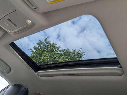 Certified 2024 Nissan Armada SL w/ Captain's Chairs Package image 22