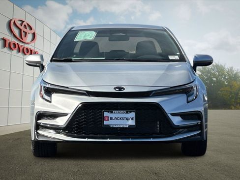 Certified 2026 Toyota Corolla SE w/ SE Package FWD image 8
