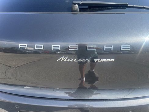 Used 2018 Porsche Macan image 6