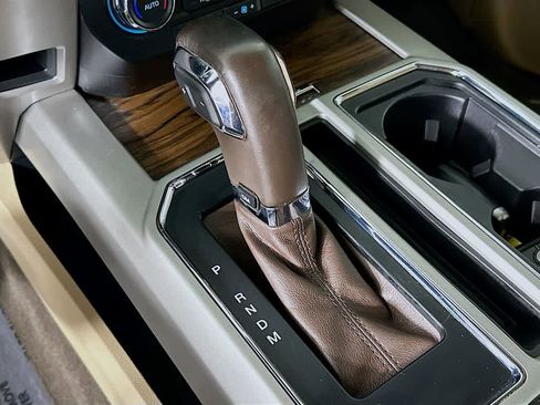 Certified 2019 Ford F150 Lariat image 19