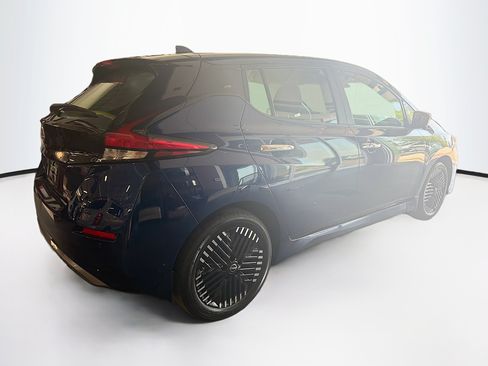 Used 2024 Nissan Leaf SV Plus FWD image 9
