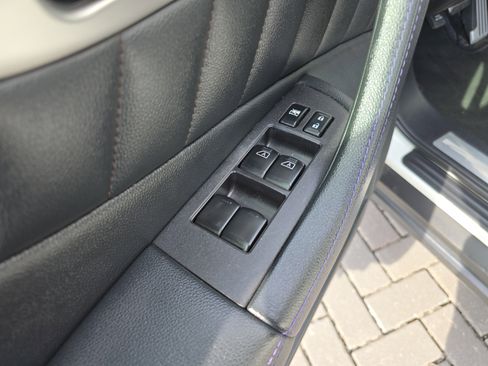 Used 2015 INFINITI QX70 AWD w/ Premium Package image 20