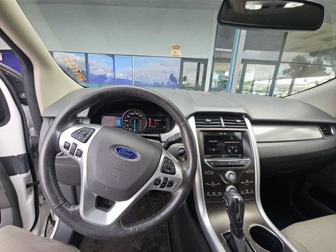 Used 2013 Ford Edge SEL image 11