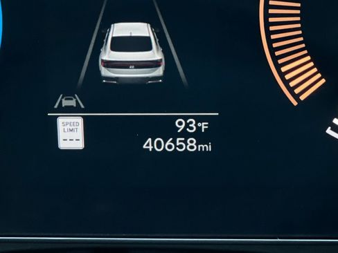 Used 2024 Hyundai Sonata SEL image 28