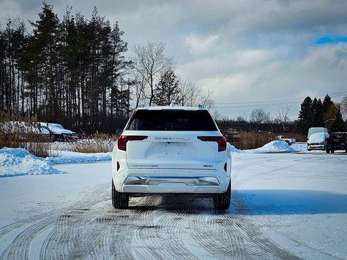 New 2026 GMC Terrain Denali image 5