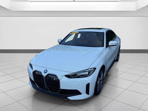 Used 2024 BMW i4 eDrive35 w/ Premium Package RWD image 10