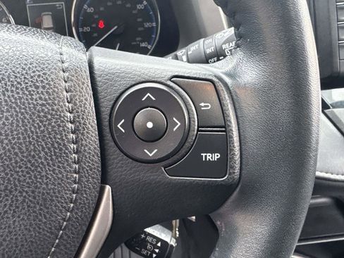 Used 2016 Toyota RAV4 XLE image 23