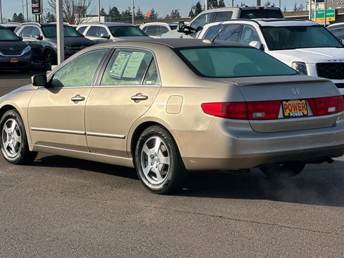 Used 2005 Honda Accord Hybrid Sedan image 6