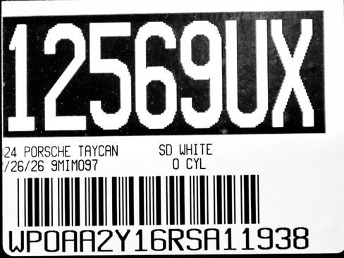 Certified 2024 Porsche Taycan image 31