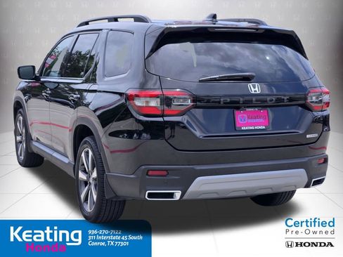 Certified 2023 Honda Pilot Touring image 8