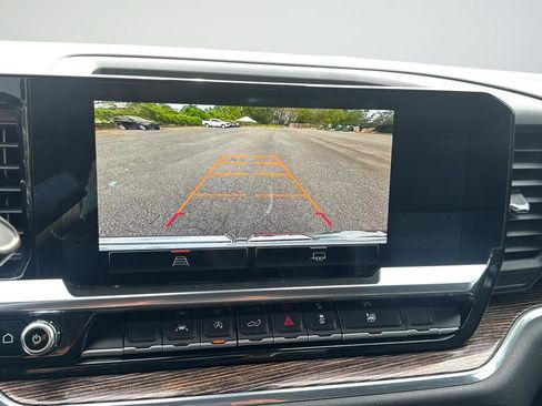 Used 2023 GMC Sierra 1500 Elevation image 16