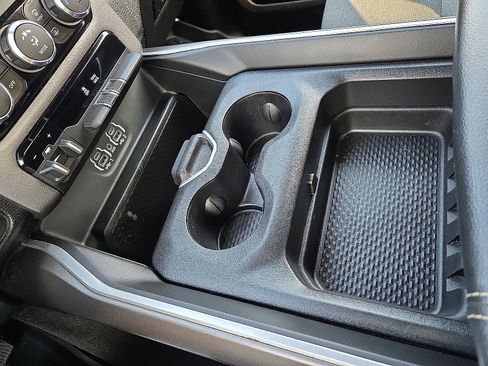 Used 2022 RAM 1500 Big Horn image 25