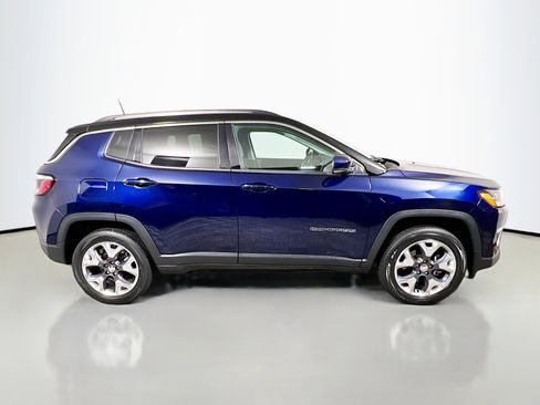 Used 2021 Jeep Compass Limited image 3