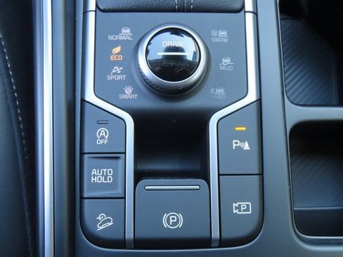 New 2026 Kia Sorento X-Line EX image 13