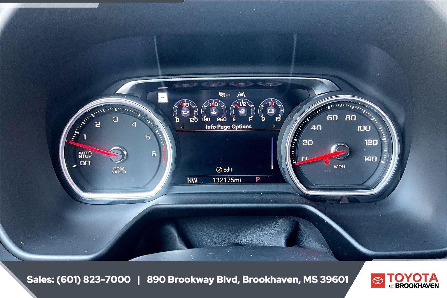 Used 2021 Chevrolet Tahoe Premier w/ Premium Package RWD image 14