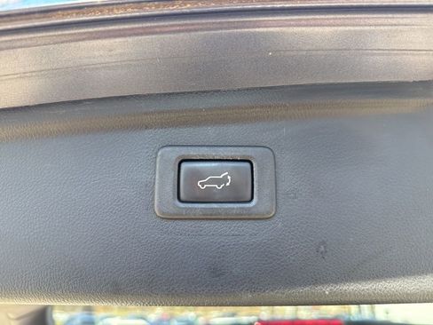 Used 2017 Subaru Outback 2.5i Premium AWD/4WD image 26