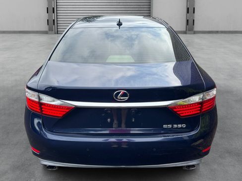 Used 2014 Lexus ES 350 w/ Luxury Package FWD image 37
