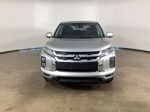 Used 2024 Mitsubishi Outlander Sport ES AWD/4WD image 2